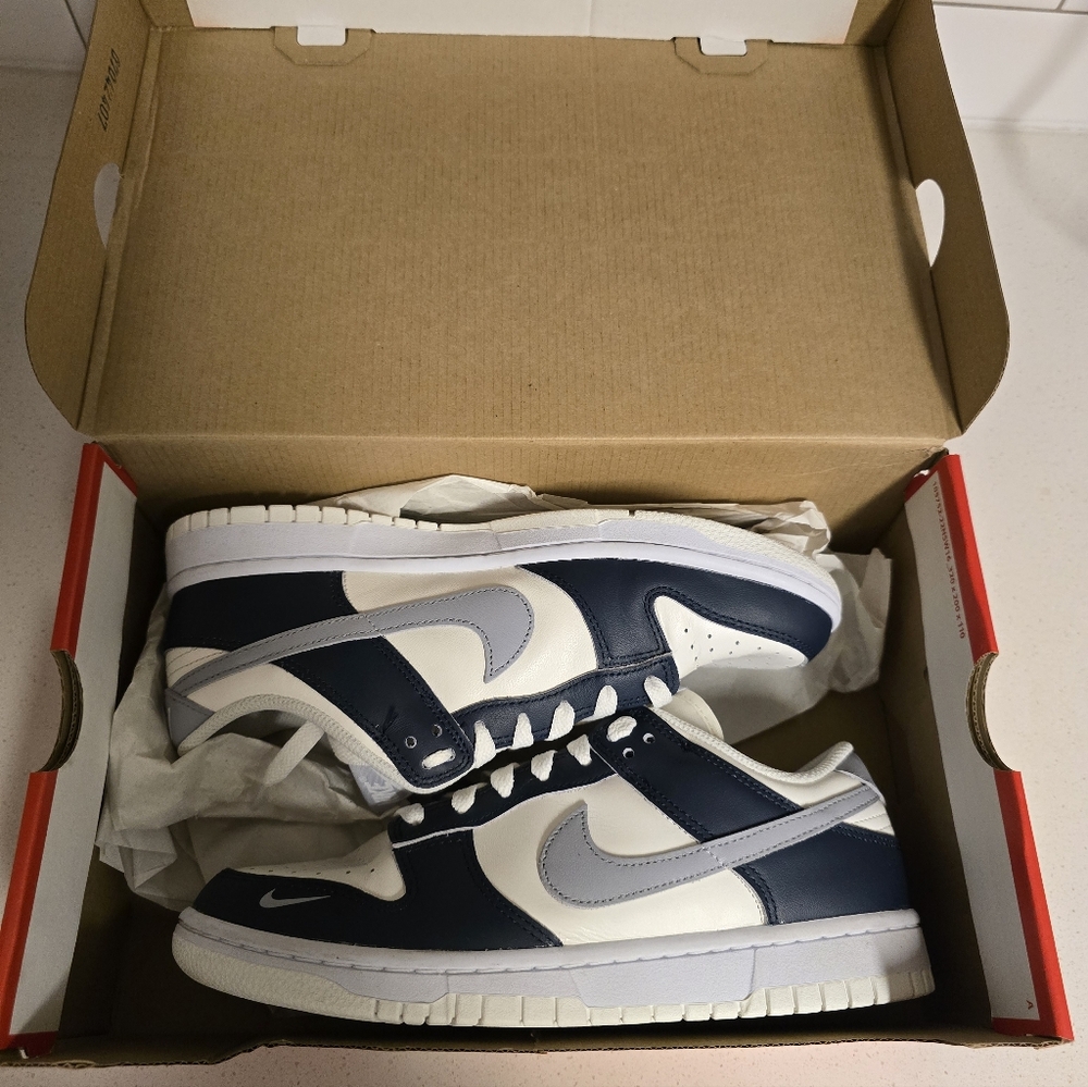 Nike Dunk Low Sneakers in Navy and White, Womens